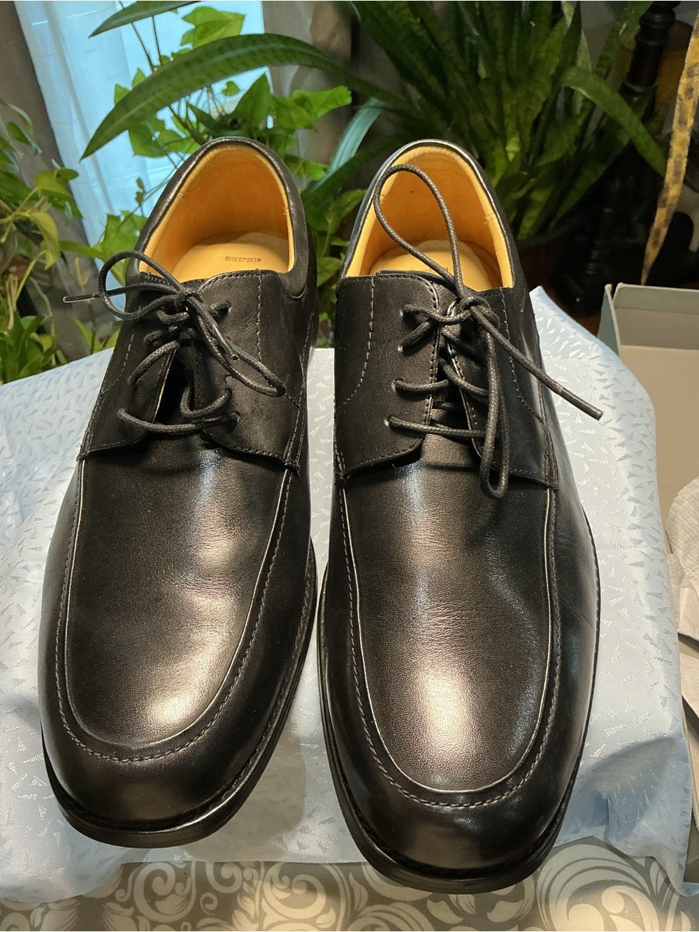 Johnston & Murphy Black Leather Derby Dress Shoes